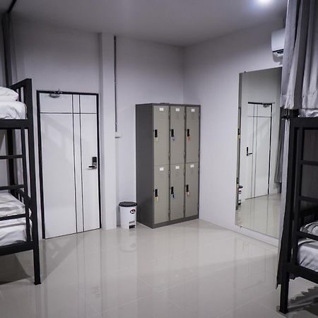 Zen Hostel Chiangmai Чиангмай Экстерьер фото