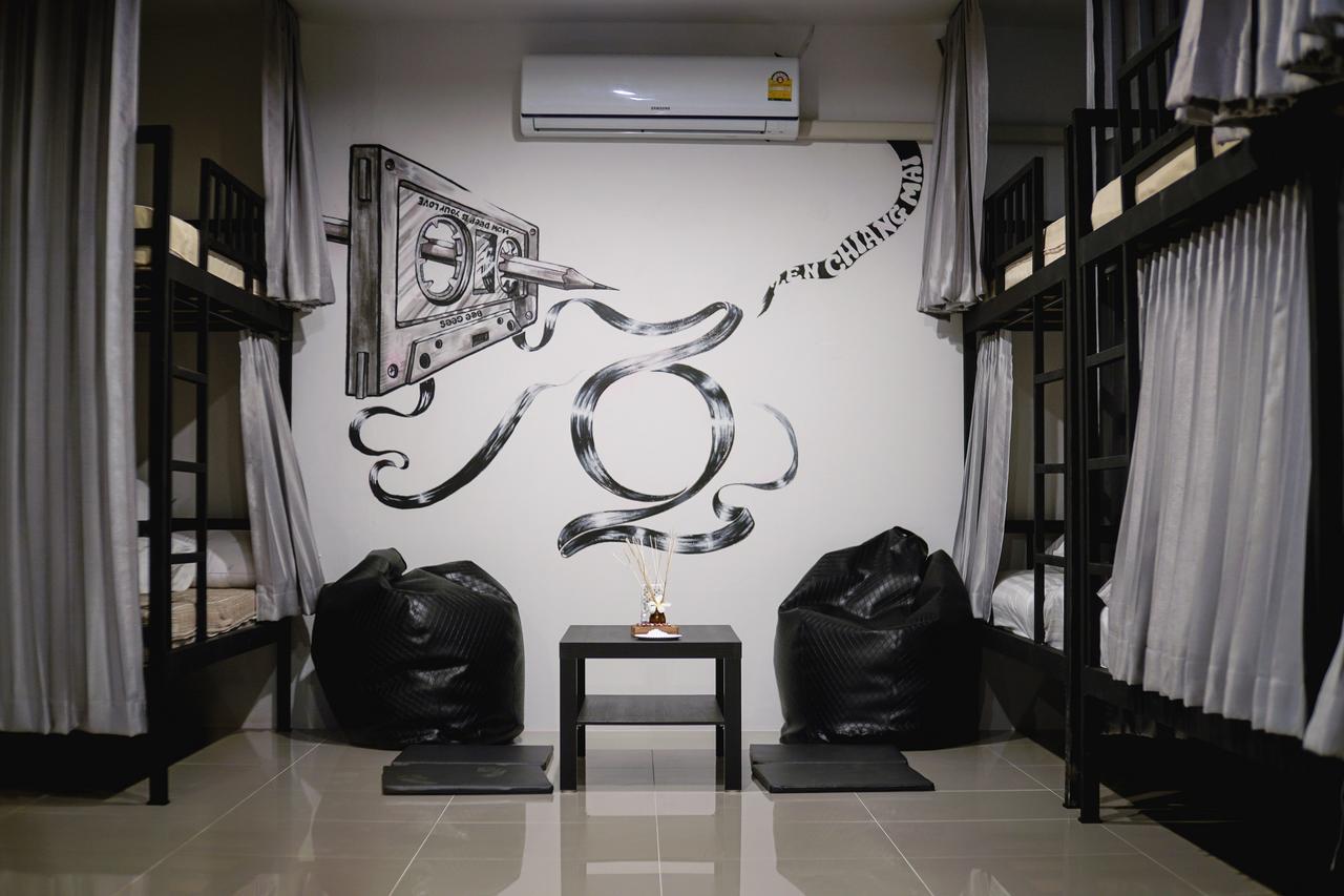 Zen Hostel Chiangmai Чиангмай Экстерьер фото