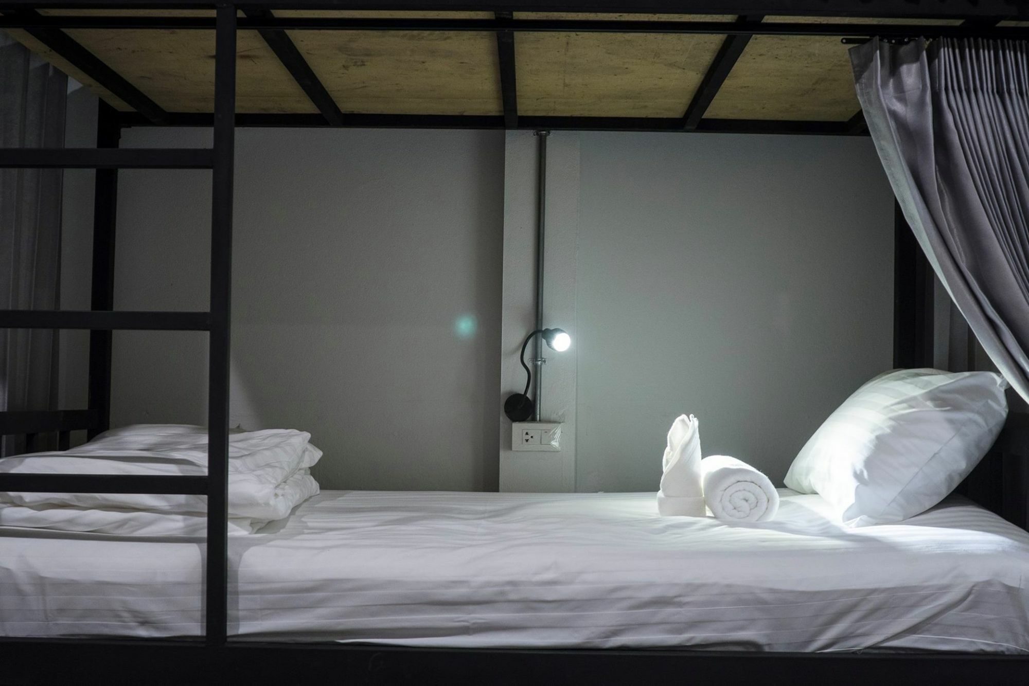 Zen Hostel Chiangmai Чиангмай Экстерьер фото