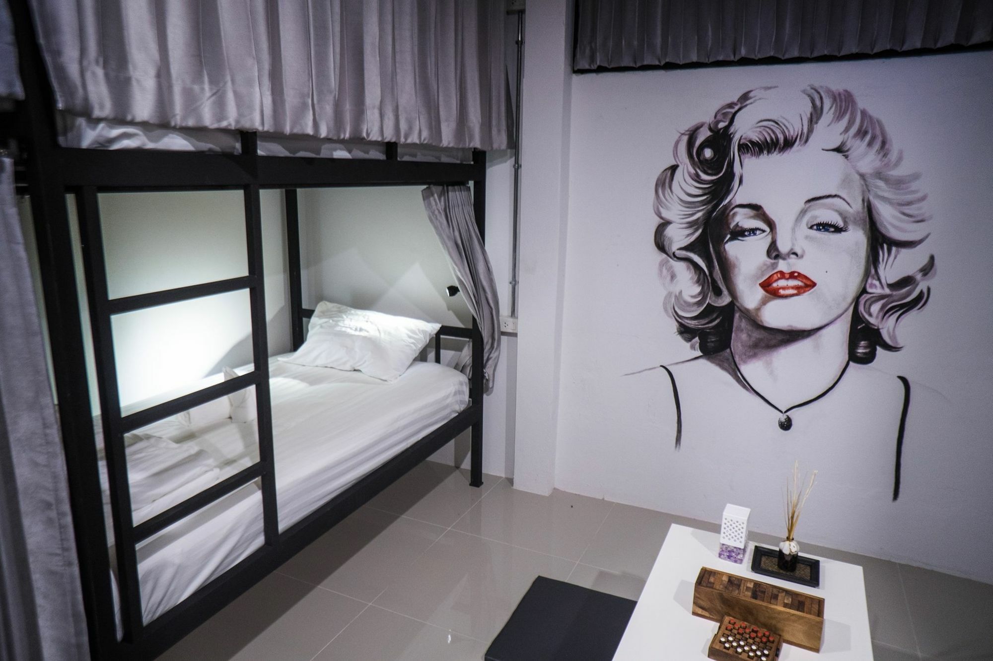 Zen Hostel Chiangmai Чиангмай Экстерьер фото