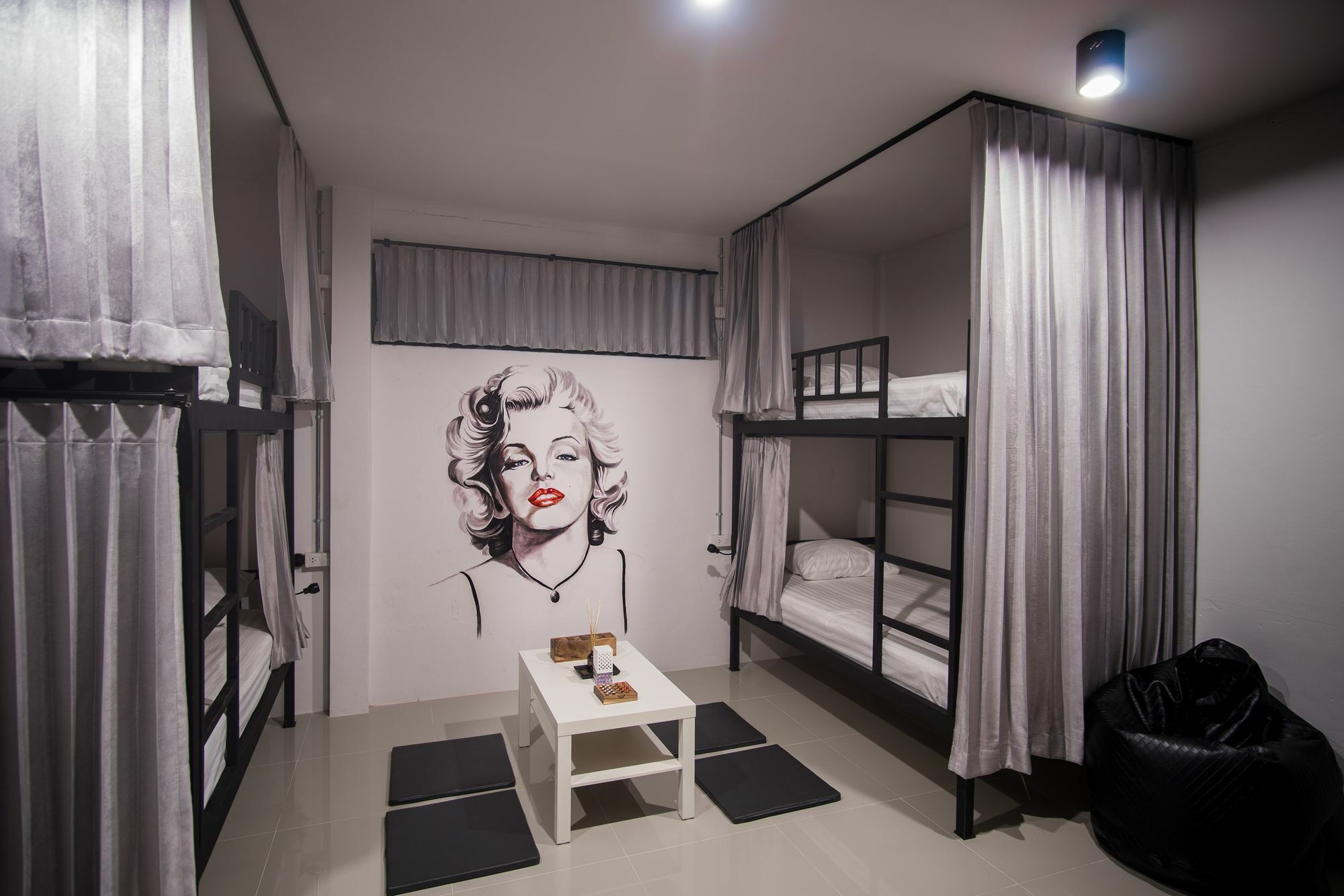 Zen Hostel Chiangmai Чиангмай Экстерьер фото